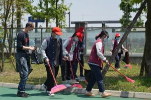 四川理工技師學(xué)院以勞動立德 成都中職學(xué)校用勞動樹人