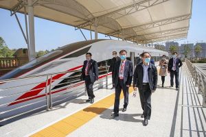 督導(dǎo)組到成都職業(yè)學(xué)校東星航空學(xué)院檢查2020年春開學(xué)工作