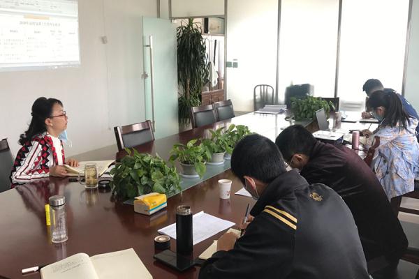四川城市技師學(xué)院對(duì)復(fù)課督查