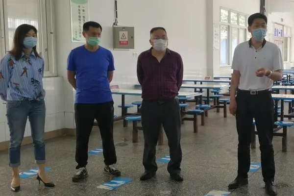 成都中專學校