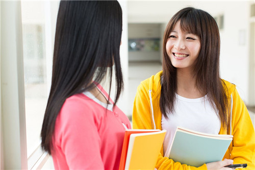 女生初中畢業(yè)學(xué)啥專業(yè)比較好？