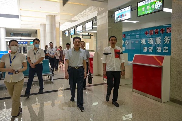 天府新區(qū)航空旅游職業(yè)學(xué)院