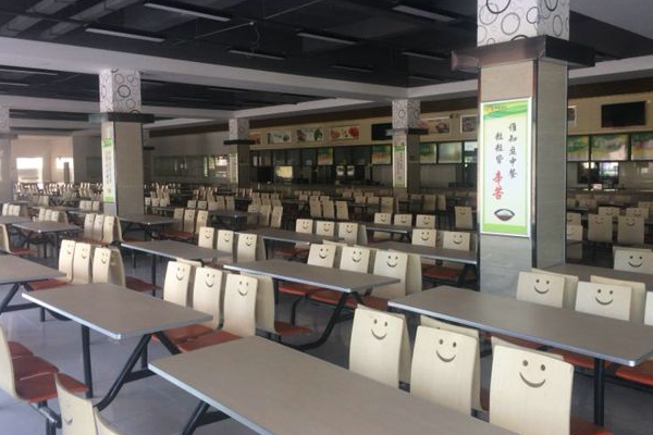 四川省輕工工程學(xué)校