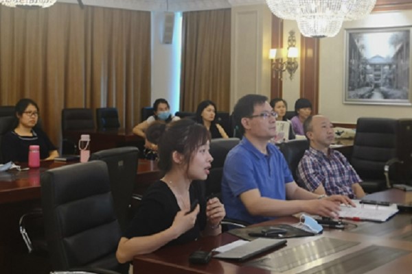 鐵路衛(wèi)校參與四川中職學(xué)校教育教學(xué)網(wǎng)絡(luò)研討活動