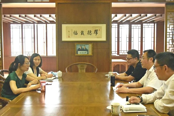 天府航空學(xué)院黨委書記赴眉山等地調(diào)研