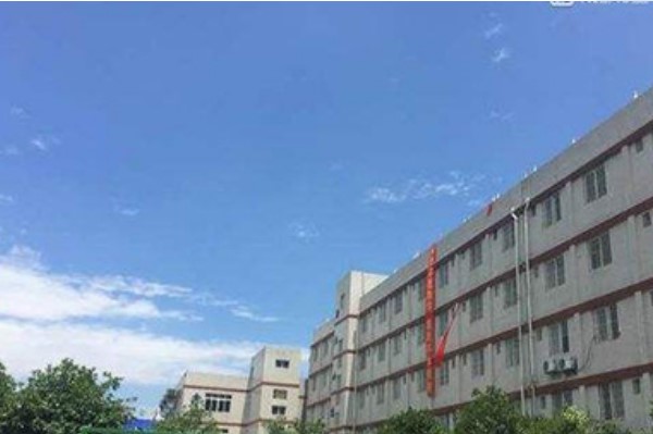 四川輕工工程學(xué)校