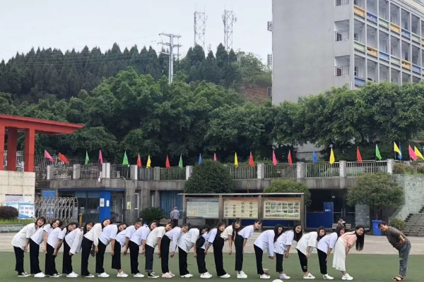 四川五月花技師學(xué)院