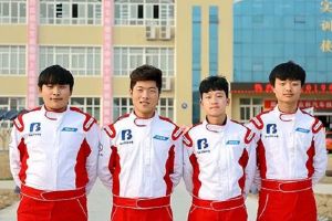成都北方汽修學(xué)校_學(xué)汽車技術(shù)緊跟時(shí)代步伐