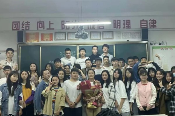 四川省質(zhì)量技術(shù)監(jiān)督學(xué)校2020年單招考試喜報(bào)
