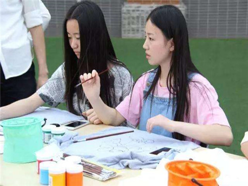 四川五月花技師學(xué)院幼師專業(yè)需要學(xué)習(xí)哪些藝術(shù)課程？