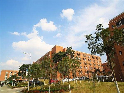 四川五月花技師學(xué)院2020年招生專業(yè)及學(xué)費信息
