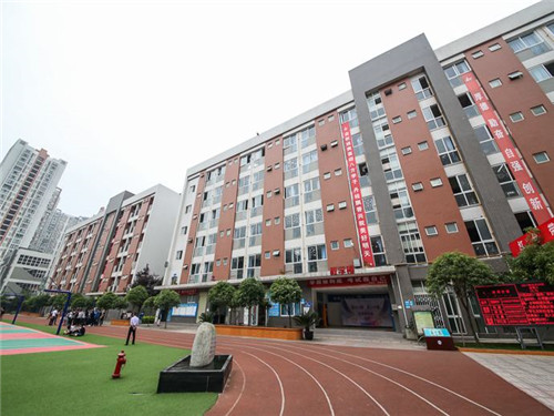 想讀中國五冶大學(xué)幼師專業(yè)要多少分