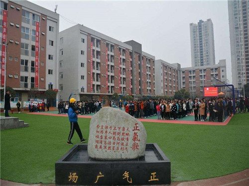中國(guó)五冶大學(xué)適合女生讀的專(zhuān)業(yè)