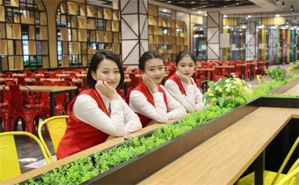 五月花技師學(xué)校
