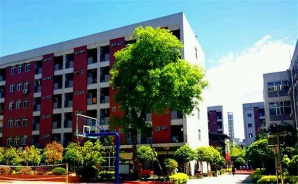 五冶大學