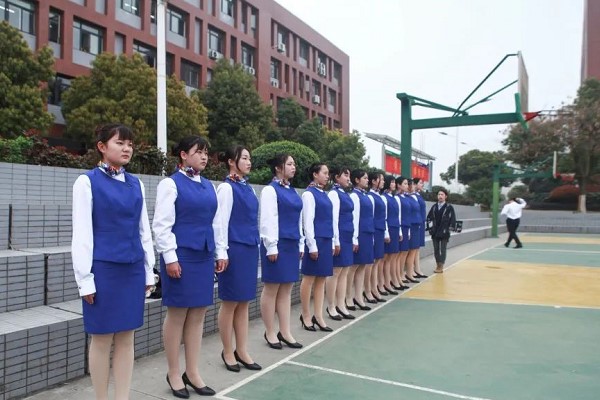 成都華商理工職業(yè)學(xué)校