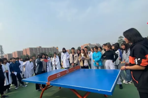 樂(lè)山醫(yī)藥科技學(xué)校怎么樣
