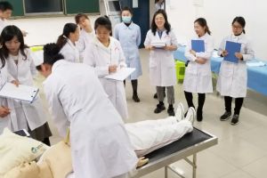 成都希望職業(yè)學(xué)校護理專業(yè)怎么樣