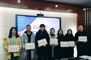 眉山實驗高級中學(xué)校風(fēng)怎么樣