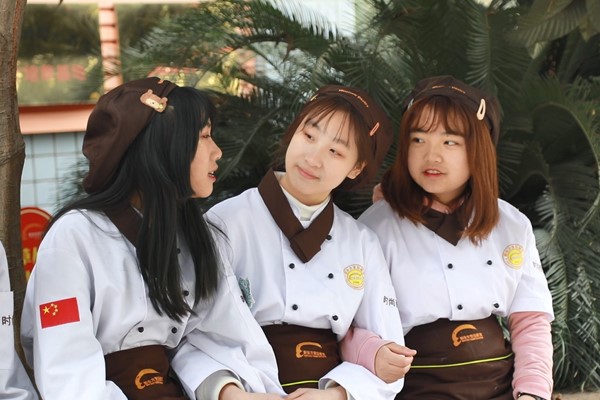 成都新東方學(xué)校時(shí)尚西點(diǎn)專業(yè)好嗎