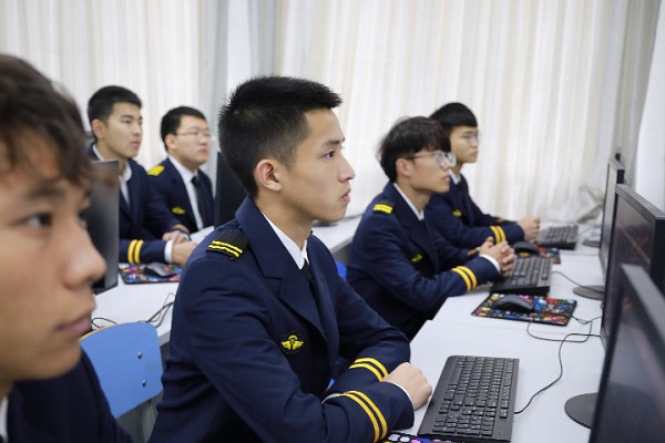 天府新區(qū)通用航空職業(yè)學院招生