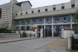 成都文化藝術(shù)學(xué)校是高中還是職高