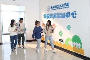 德陽科貿(mào)職業(yè)學(xué)院中職部校園環(huán)境怎么樣