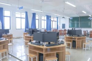 成都郫縣興科城市交通技工學(xué)校怎么樣
