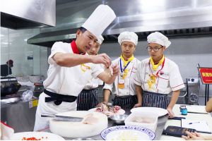 2021年成都北方釣魚臺(tái)烹飪學(xué)校招生簡(jiǎn)章|招生條件