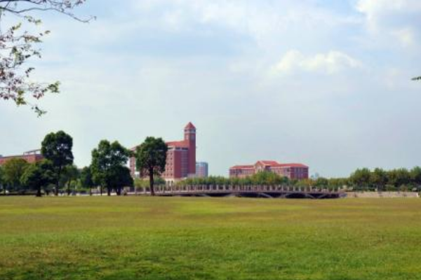 四川城市技師學(xué)院
