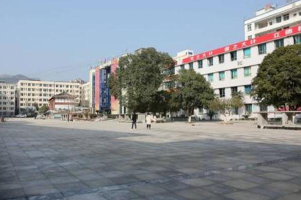 大邑中學(xué)初中部