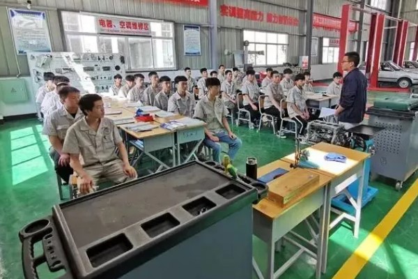 龍泉萬通汽修學(xué)校好嗎