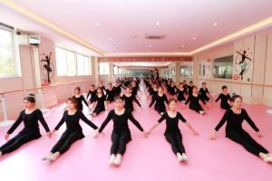 幼師專業(yè)就業(yè)好嗎_四川師范大學(xué)幼師學(xué)院怎么樣