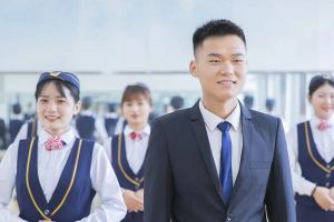 東星航空職業(yè)學(xué)校招生計(jì)劃_軌道交通專業(yè)怎么樣