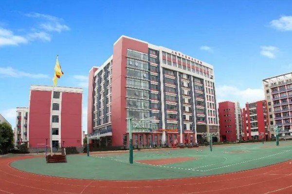 眉山實(shí)驗(yàn)高級(jí)中學(xué)怎么樣