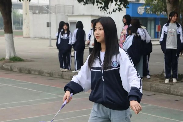 德陽科貿(mào)職業(yè)學院中職部好嗎