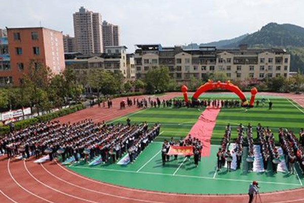 四川愛華學(xué)院師資力量