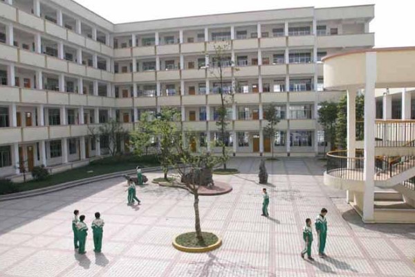 都江堰市領(lǐng)川實驗學(xué)校好嗎