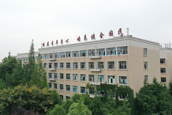 綿陽普明中學簡介