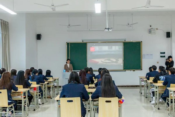 四川省經(jīng)濟管理學校電話地址