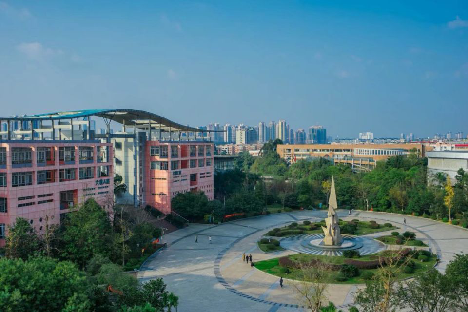 四川城市技師學(xué)院專業(yè)設(shè)置及收費(fèi)標(biāo)準(zhǔn)