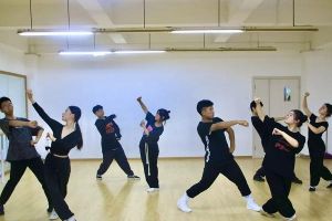 四川城市技師學院好嗎 城市學院舞蹈隊好嗎