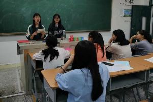 四川礦產(chǎn)機(jī)電技師學(xué)院幼兒教育專業(yè)怎么樣