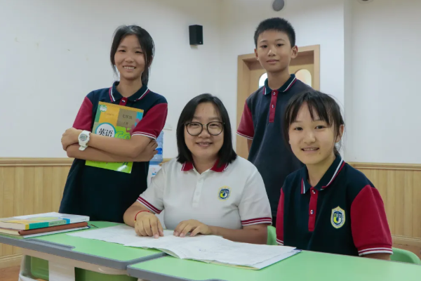 北外附屬東坡外國語學校