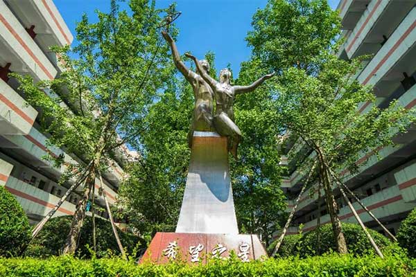 眉山青神中學(xué)怎么樣