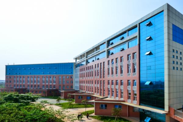 四川省南充衛(wèi)生學(xué)校招生簡章,