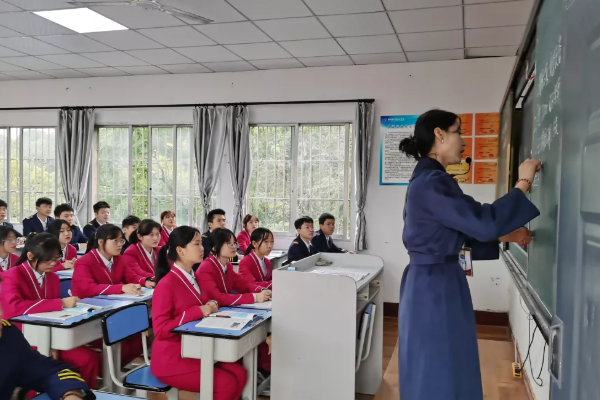 綿陽航空職業(yè)學(xué)校