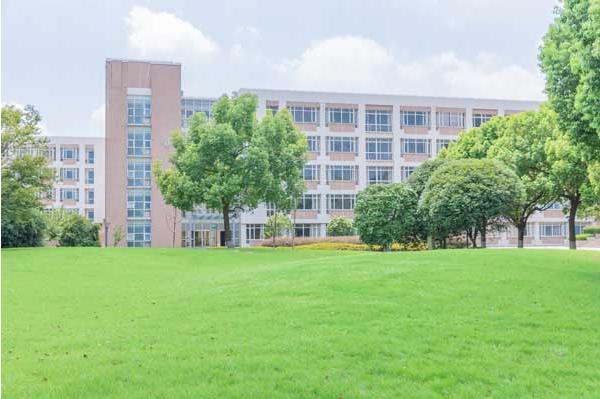 四川航空旅游職業(yè)學(xué)院