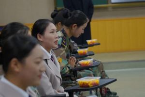成都航空旅游職業(yè)學校是大專嗎