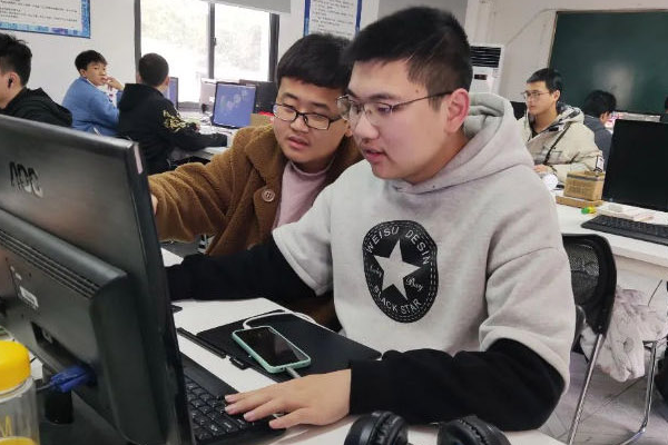 綿陽靈通電氣技工學(xué)校就業(yè)